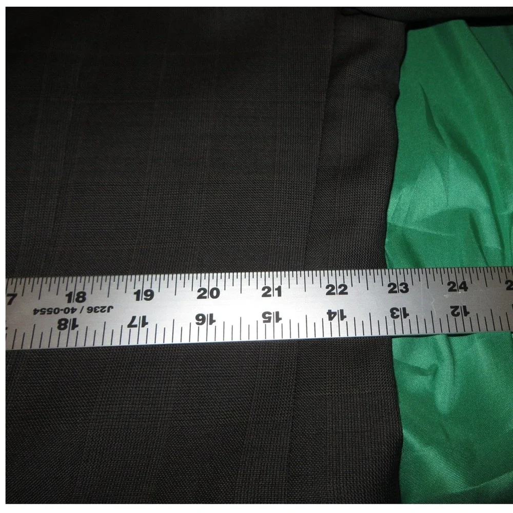 Jos. A. Bank Signature 2-Pc Brown Glen Plaid 100% Wool Suit 2 Button 46R/41x31.5 - Picture 16 of 16